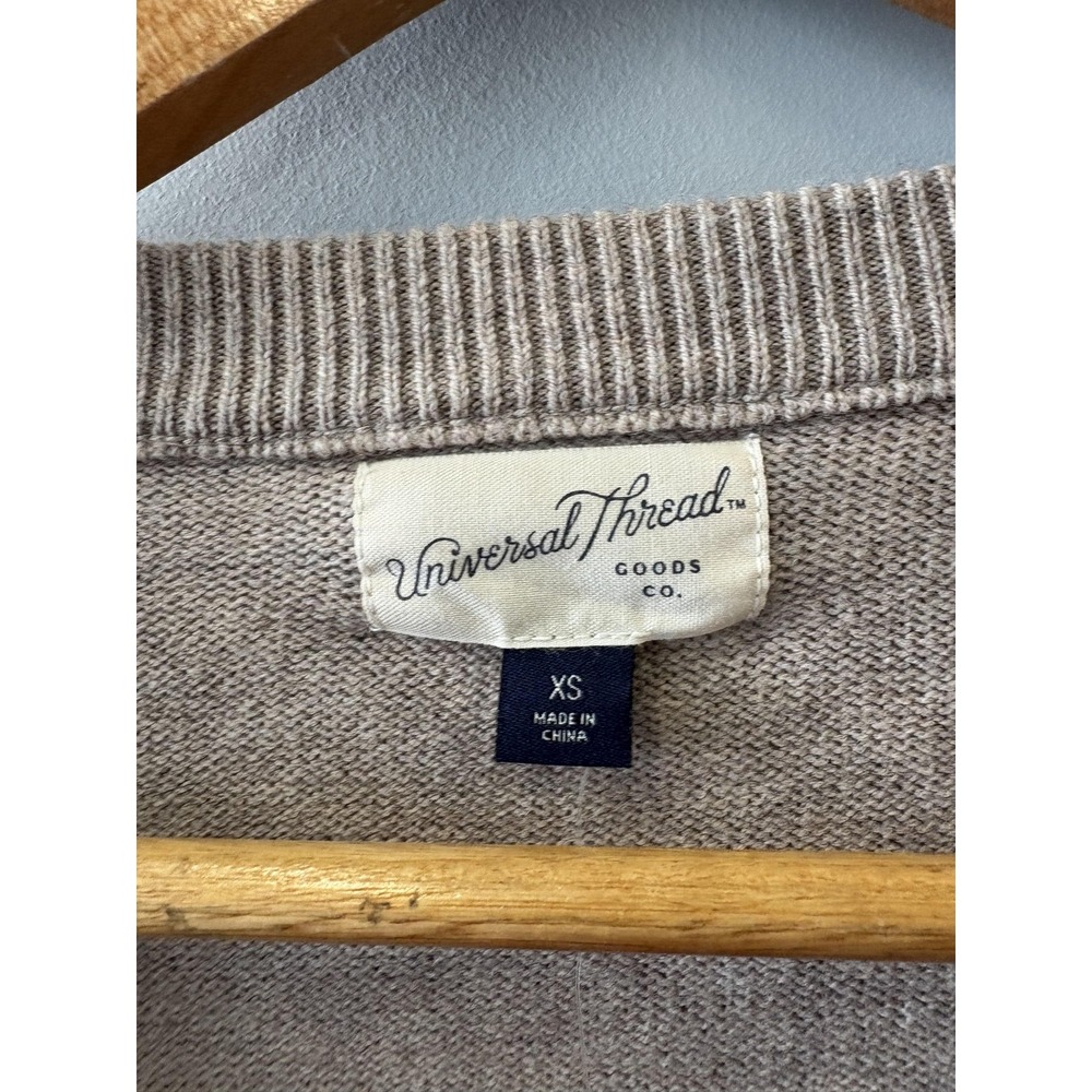 Universal Thread Cardigan Sweater Womens XS Beige Scoop Neck Button Front - Picture 2 of 8